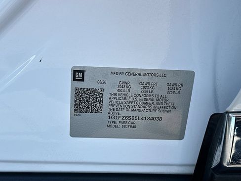 Used 2020 Chevrolet Bolt Premier w/ Infotainment Package FWD image 40