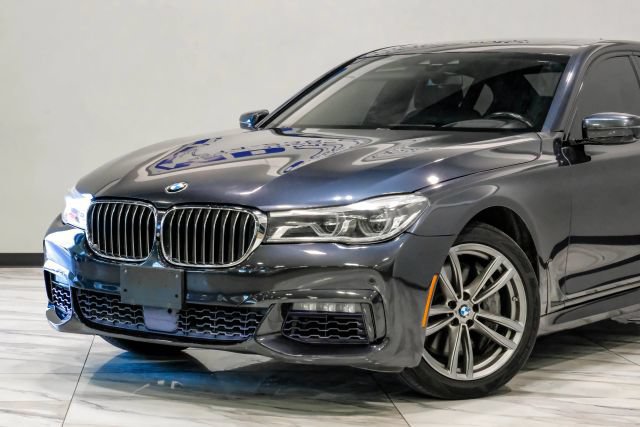 Used 2016 BMW 750i xDrive AWD/4WD image 7