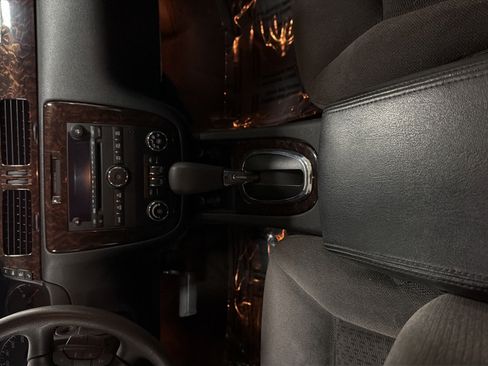 Used 2016 Chevrolet Impala LT FWD image 19