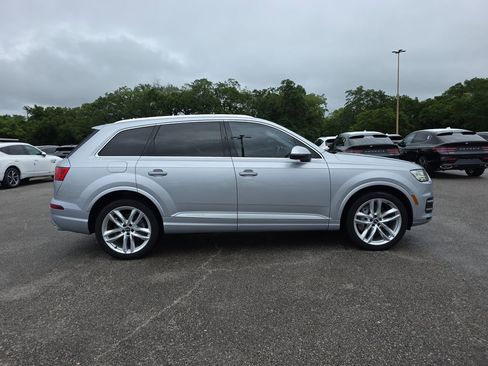Used 2018 Audi Q7 3.0T Prestige w/ Prestige Package AWD/4WD image 10