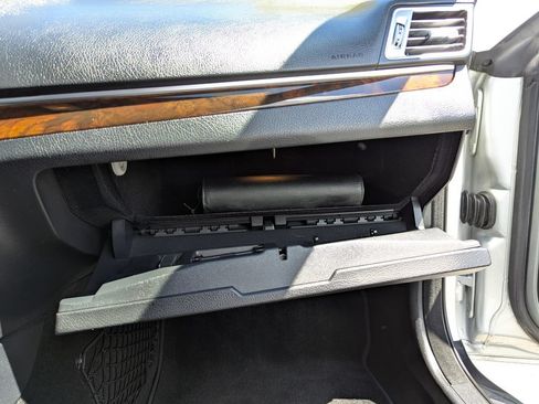 Used 2014 Mercedes-Benz E 350 Cabriolet image 37