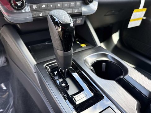 New 2026 Subaru Outback Premium AWD/4WD image 31