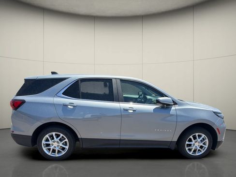 Used 2024 Chevrolet Equinox LT FWD image 10