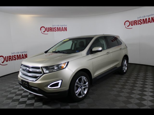 Used 2018 Ford Edge Titanium w/ Technology Package AWD/4WD image 2