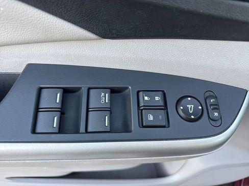 Used 2012 Honda CR-V EX-L image 15