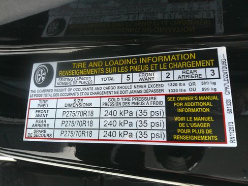 Used 2024 Nissan Titan PRO-4X w/ Pro-4x Convenience Package image 37