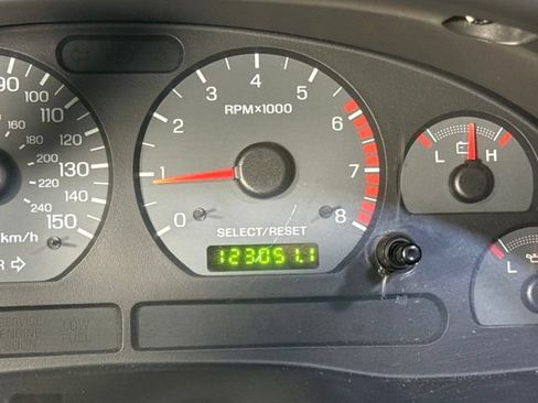 Used 2001 Ford Mustang GT RWD image 18
