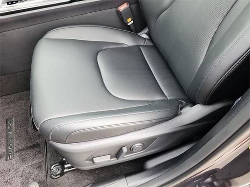 New 2026 Kia Sportage SX FWD image 14