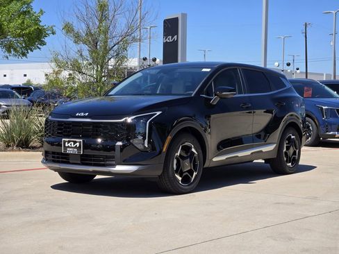 New 2026 Kia Sportage EX FWD image 2