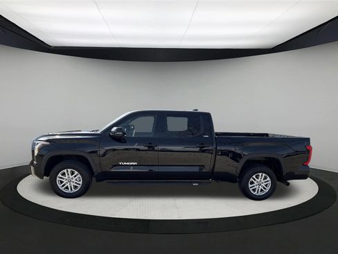 Used 2024 Toyota Tundra SR5 w/ SR5 Premium Package image 4