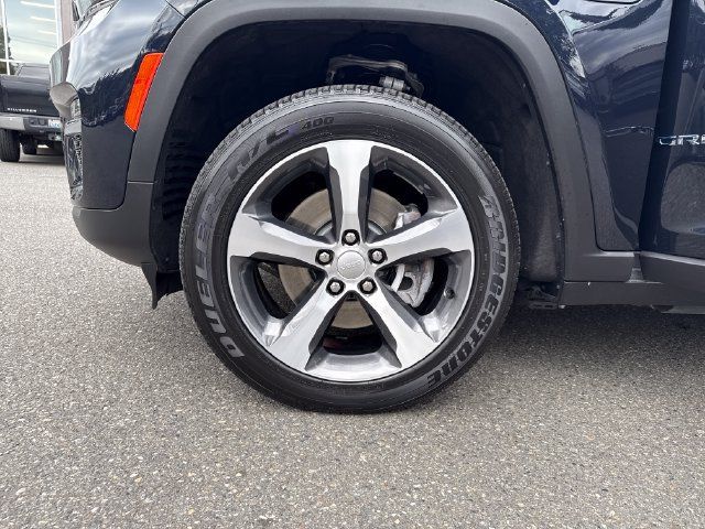 Used 2023 Jeep Grand Cherokee 4WD 4xe image 28