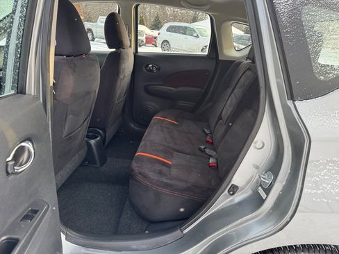 Used 2015 Nissan Versa Note SR w/ SR Tech Package image 21