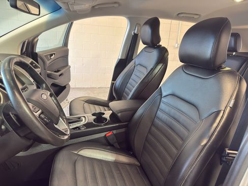 Used 2015 Ford Edge SEL w/ Equipment Group 201A AWD/4WD image 16