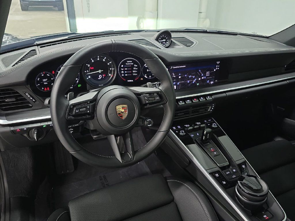 Certified 2024 Porsche 911 Carrera 4S AWD/4WD image 28