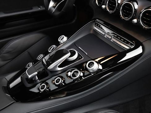Used 2017 Mercedes-Benz AMG GT Coupe image 24