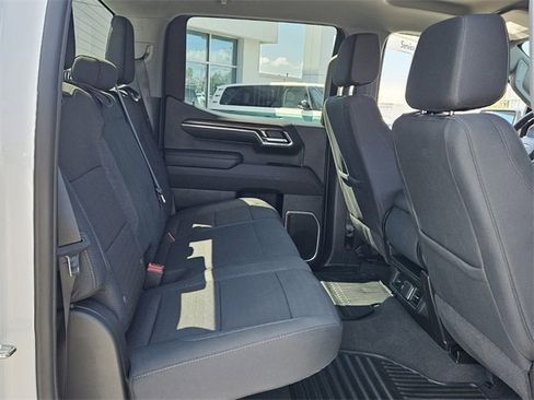 Used 2024 Chevrolet Silverado 1500 LT image 16