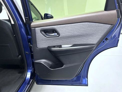 Certified 2023 Nissan Rogue SV AWD/4WD image 17