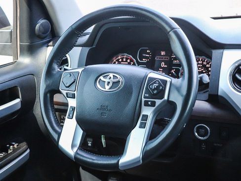 Used 2021 Toyota Tundra Limited w/ Limited Premium Package AWD/4WD image 15