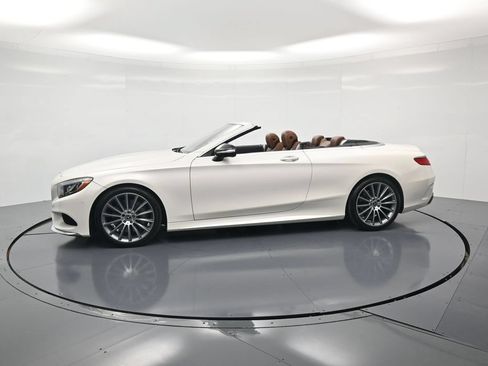Used 2017 Mercedes-Benz S 550 Cabriolet image 2
