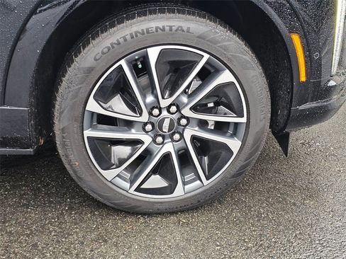 New 2026 Cadillac Optiq Sport 1 image 9