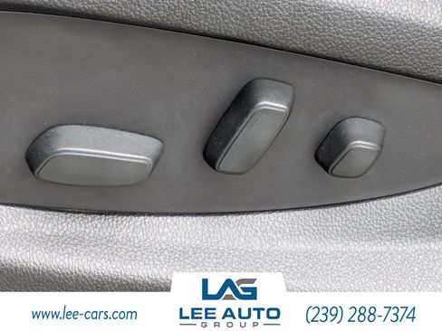 Used 2018 Chevrolet Tahoe Premier RWD image 20