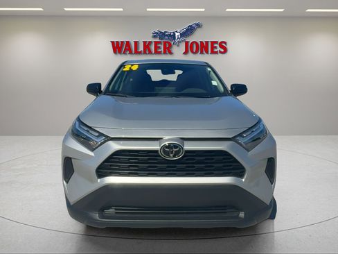 Used 2024 Toyota RAV4 LE image 7