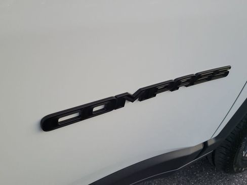 New 2026 Jeep Compass Latitude image 6