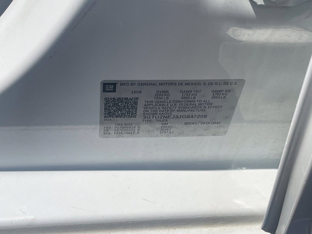 Used 2018 GMC Sierra 1500 SLT AWD/4WD image 32