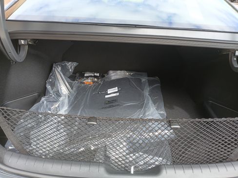 New 2025 Hyundai Elantra Sport w/ Cargo Package image 5