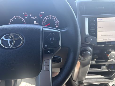 Used 2021 Toyota 4Runner Trail Special Edition AWD/4WD image 18