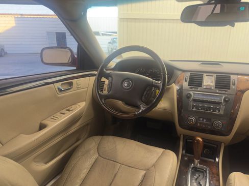 Used 2008 Cadillac DTS Performance image 14