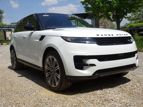 New 2026 Land Rover Range Rover Sport SE AWD/4WD image 13