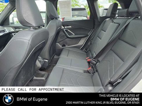 Used 2025 BMW X1 xDrive28i w/ Premium Package AWD/4WD image 17