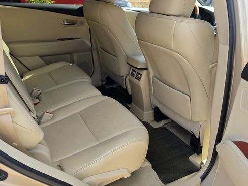 Used 2010 Lexus RX 350 2WD w/ Premium Pkg image 27