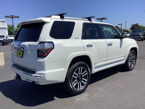 Used 2021 Toyota 4Runner Limited AWD/4WD image 35