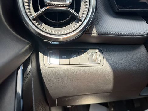 Used 2025 Chevrolet Equinox LT AWD/4WD image 33