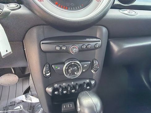 Used 2013 MINI Cooper Roadster FWD image 25