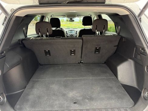 Used 2018 Chevrolet Equinox LT AWD/4WD image 13