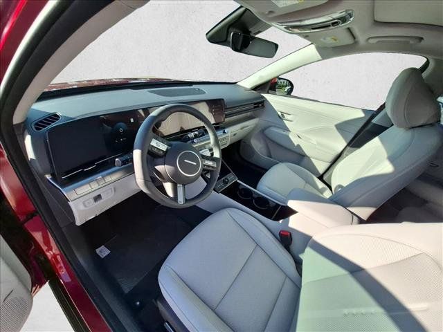 New 2027 Hyundai Kona Limited FWD image 3