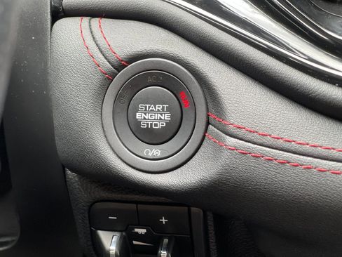 Used 2025 Dodge Durango R/T AWD/4WD image 27