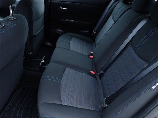 Used 2025 Nissan Leaf S FWD image 9