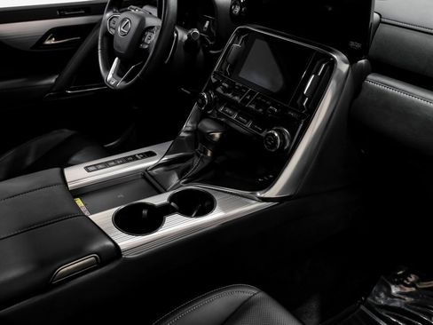 Used 2024 Lexus LX 600 F Sport image 24