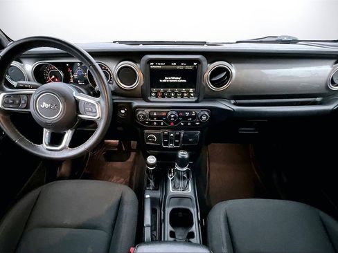 Certified 2019 Jeep Wrangler Unlimited Sahara image 14