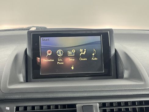 Used 2012 Lexus CT 200h Premium image 14