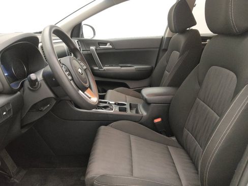 Used 2021 Kia Sportage LX FWD image 17