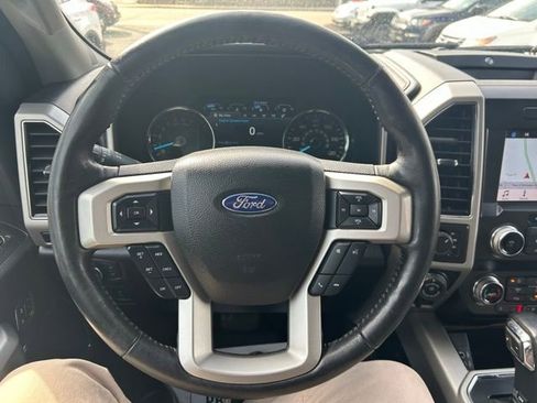 Used 2019 Ford F150 Lariat w/ Equipment Group 502A Luxury image 21