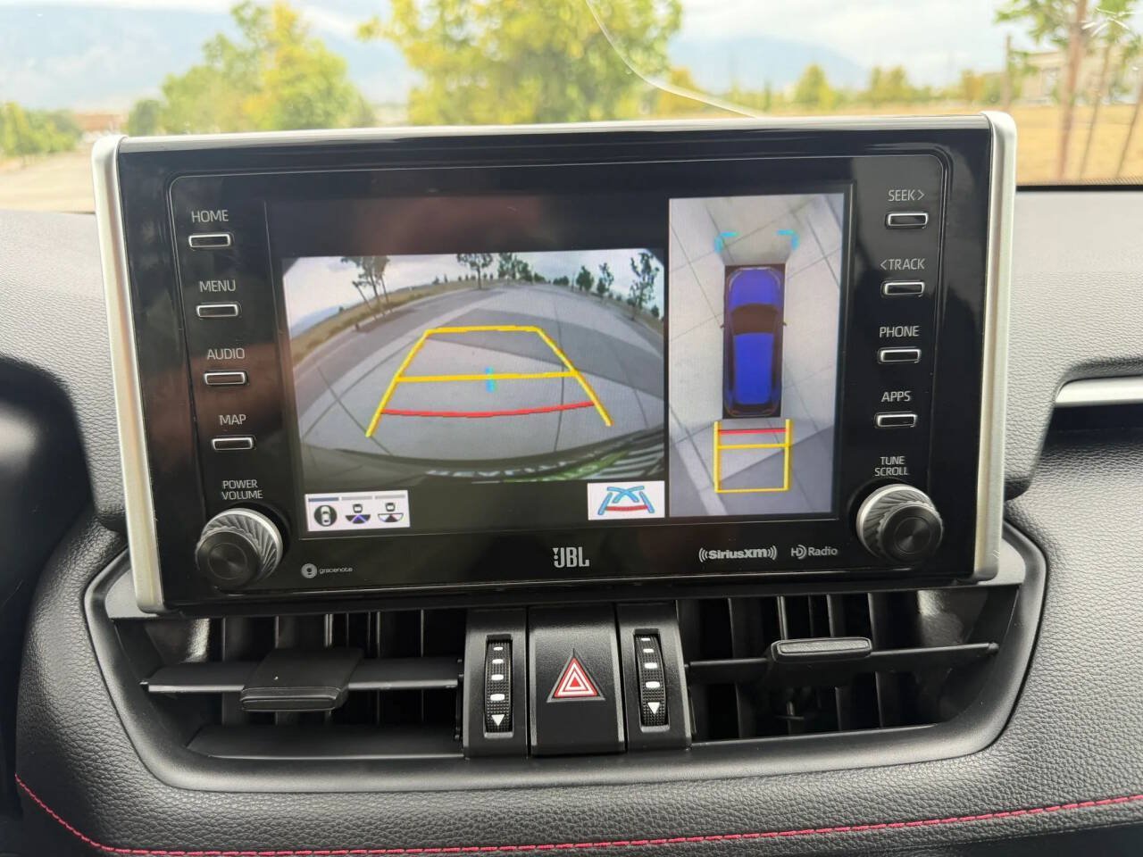 Used 2020 Toyota RAV4 TRD Off-Road AWD/4WD image 30