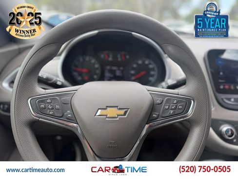 Used 2025 Chevrolet Malibu LT FWD image 14