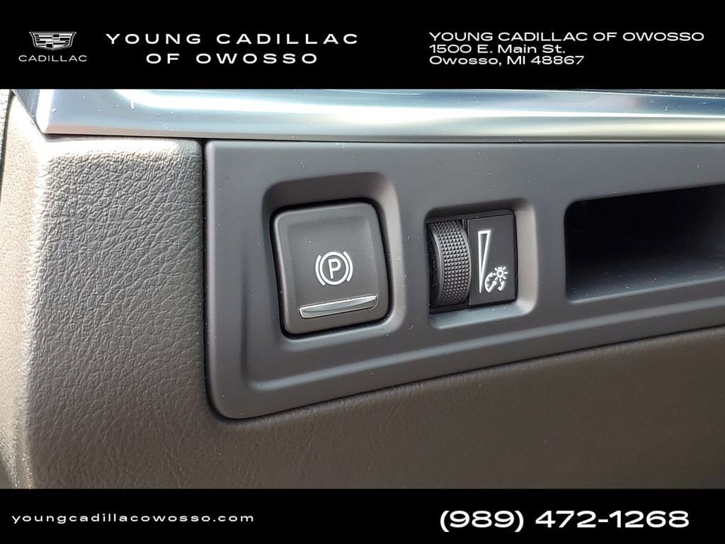 Certified 2024 Cadillac XT5 Premium Luxury w/ LPO, Floor Liner Package AWD/4WD image 11