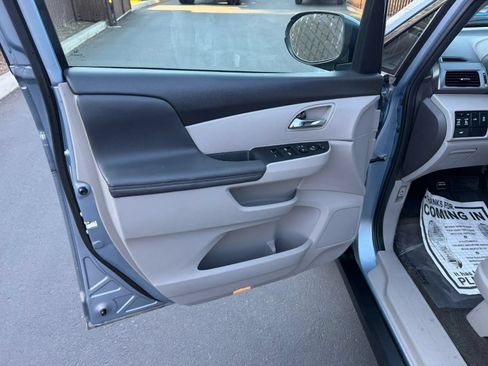 Used 2014 Honda Odyssey EX-L image 9